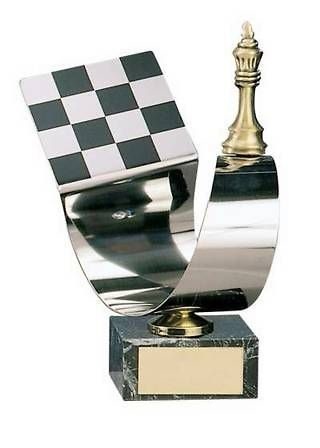 Trofeo ajedrez pieza y tablero 