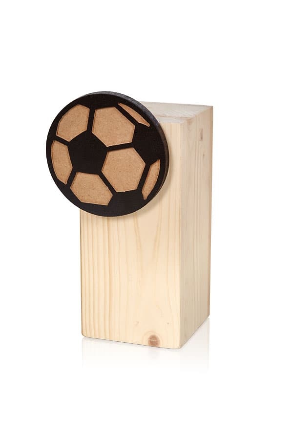 Trofeo para futbol en madera modelo aliso 